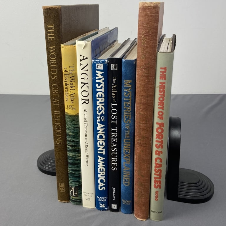 Vintage Atlas & History Books Set of Eight The History of Forts & Castles by Ian Hogg, published by (1 of 12)