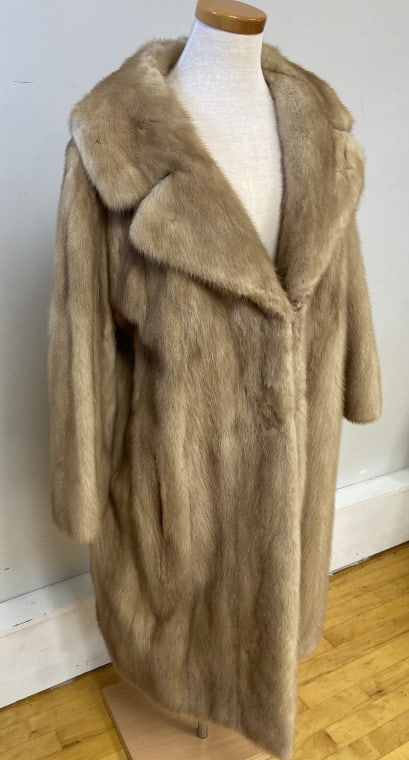 Vintage Mink Fur Coat Long sleeve collared light brown mink fur coat. Initials JBJ sewn onto the (1 of 10)