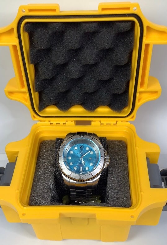 Invicta Pro Diver Ocean Voyage #30843 Untested Please see images for details regarding condition. (1 of 5)