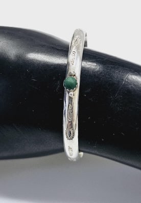 Sterling Silver Malachite Cuff Bracelet Bracelet weighs 10.4 Grams (1 of 5)
