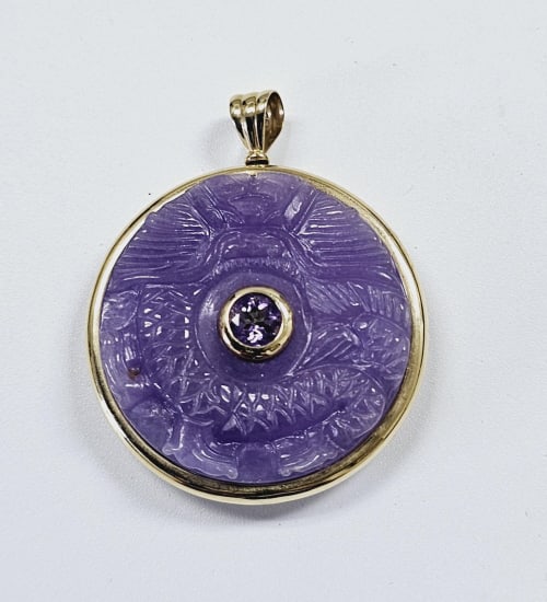 14K Double Sided Lavender & Green Jade Pendant Pendant weighs 21.6: Pendant weighs 21.6 Grams Accented by Peridot and amethyst gems