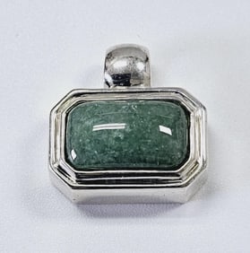 Sterling Silver Green Jade Pendant Pendant Weighs 9.3 Grams