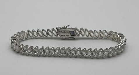 Sterling Silver Marquise Crystal Tennis Bracelet Bracelet Measures 7.25" Bracelet Weighs 16.3 Grams