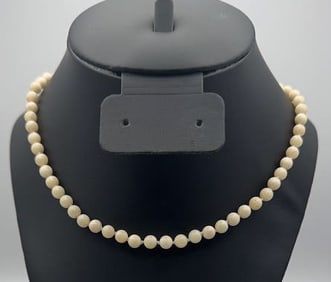 Vintage White Jadeite Round Bead Necklace Necklace Measures 18"