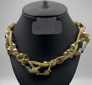Pearl and Agate Cluster Necklace Necklace Measures 22"