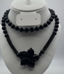 Vintage Black Obsidian Floral Necklace Necklace Measures 32"