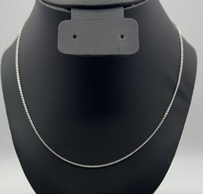 Sterling Silver Link Chain Necklace Necklace Measures 18"  Necklace Weighs 2.3 Grams