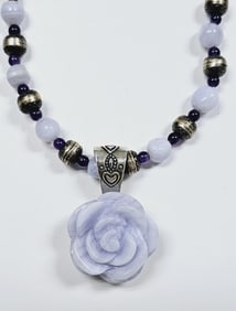 Carolyn Pollack .925 Blue Lacy Agate Necklace Necklace weighs 47.8 Grams Measures 16"