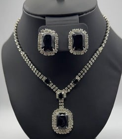Vintage Eisenberg Ice Rhinestone Necklace Earrings Necklace Measures 19" Set is Silver Tone