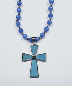.925 Turquoise & Mother of Pearl Cross Necklace Necklace Measures 17.5" Necklace Weighs 29.6 Grams