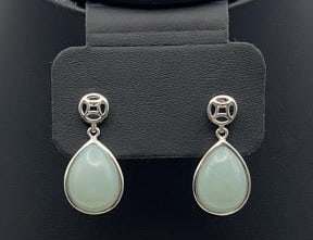 Sterling Silver Tear Drop Jade Earrings Earrings Weigh 6.9 Grams Total