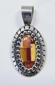 Carolyn Pollack Sterling Spiny Oyster & Carnelian Pendant weighs 13.3 Grams