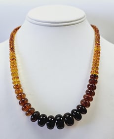 Sterling Graduated Bead Ombre Amber Necklace Necklace weighs 29.2 Grams Measures 18"