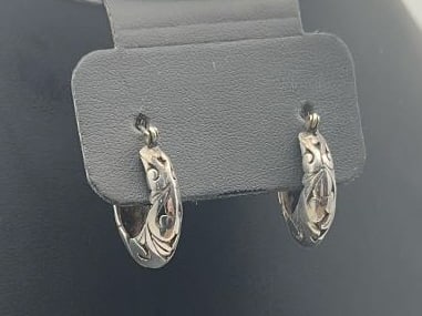 2 Pair Sterling Silver Filigree Earrings Post Set Weighs 5.4 Grams Collectively (1 of 6)