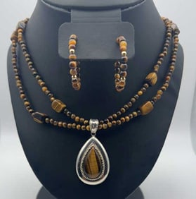 Sterling Silver Tigers Eye Necklace & Earrings Necklace Measures