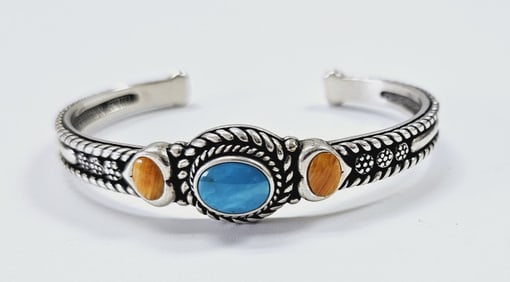 Sterling Silver Turquoise and Shell Bracelet Bracelet Measures 5.5" Bracelet Weighs 27.4 Grams