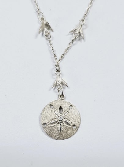 Sterling Silver Sand Dollar Necklace Necklace Measures 20.5" Necklace Weighs 5.7 Grams: Necklace Measures 20.5" Necklace Weighs 5.7 Grams