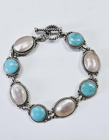 Sterling Turquoise and Mother of Pearl Bracelet Bracelet Measures 7.5" Bracelet Weighs 21.4 Grams
