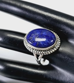 Sterling Silver Lapis Lazuli Ring Size 9 Ring Weighs 11.7 Grams