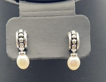 Sterling Silver Pearl Earrings Earrings Weigh 5.6 Grams Collectively