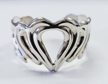 Taxco Sterling Silver Cut Out Heart Cuff Bracelet Bracelet weighs 44.7 Grams
