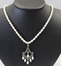 Honora Sterling Silver Pearl Drop Necklace Necklace weighs 22.5 Grams Measures 22"