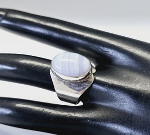 Jay King Sterling Silver Blue Lace Agate Ring Ring weighs 10.5 Grams Size 9