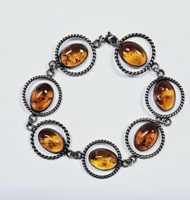 Sterling Silver Honey Baltic Amber Link Bracelet Bracelet weighs 19.0 Grams