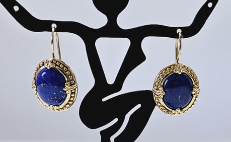 10K Yellow Gold Lapis Earrings Earrings weigh 4.7 Grams