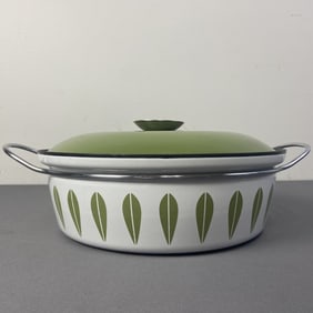 Catherineholm 4 qt. Green Lotus Dutch Oven Mid century two piece white and green pot set. Marked