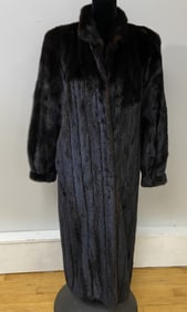 Vintage Black Mink Full Length Coat Saga Mink Jindo New York black mink coat, D 40, F 42.