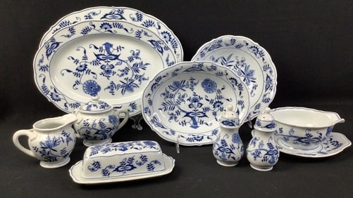 Blue Danube Onion Serving Pieces