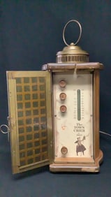 Vintage The Town Crier By Guild AM/FM Radio Powers