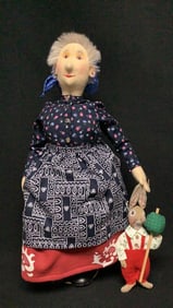 Steiff Replica Peasant Lady Felt Doll Margarete Steiff Giengen #000889 & her rabbit