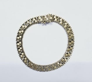 14K Yellow Gold Woven Bracelet Bracelet weighs 12.1 Grams