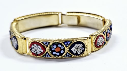 Vintage Gold Tone Micro Mosaic Link Bracelet Bracelet weighs 27.5