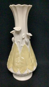 Vintage Irish Belleek Calla Lily Nile Vase Green 5th Green Mark 1955-1965 10" No chips or cracks