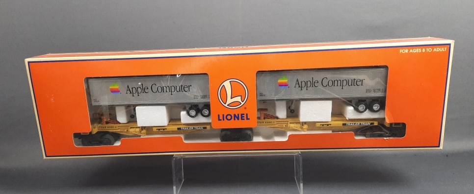 Lionel 6300 TTUX with Apple Trailers O Gauge in Box: in Box Please see images for details regarding condition.