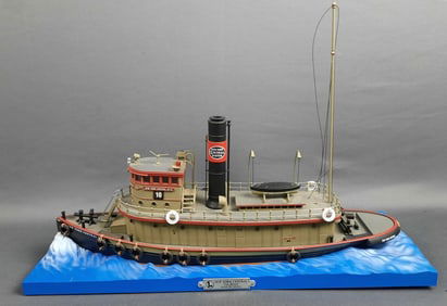 Lionel New York Central Tugboat Untested. Please see images for details regarding condition.