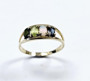 14K Natural Gemstone Mother's Ring Ring weighs 2.1 Grams Size 8.25