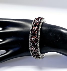 Sterling Silver Garnet Flower Bracelet Bracelet weighs 43.5 Grams