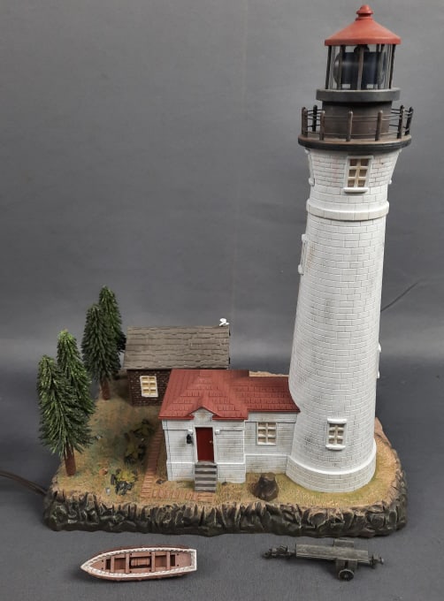 Lionel 624119 Big Bay Lighthouse with Box Cord that is present is not the original cord. Nothing: Cord that is present is not the original cord. Nothing happened when plugged in. Please see images for details regarding condition.