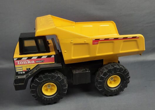 Tonka Mighty 768 Dump Truck Please see images for details regarding condition. (1 of 11)