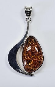 Sterling Silver Modernist Amber Pendant Poland Pendant weighs 13.0 Grams