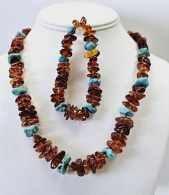.925 Amber & Turquoise Chip Necklace & Bracelet Earrings and bracelet weigh 51.9 Grams