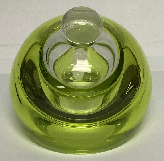 Mary Ellen Buxton & Kevin Kutch Perfume Bottle: #99755 No chips or cracks Please see images for details regarding condition.