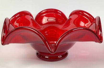 Vintage Ruby Viking Glass Ruffle Bowl Unsigned Please see images for details regarding condition.