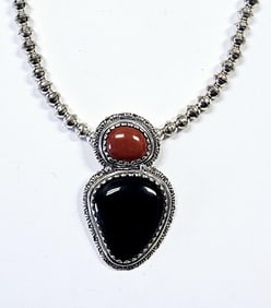 Carolyn Pollack .925 Onyx & Jasper Necklace Necklace weighs 32.8 Grams Measures 20"