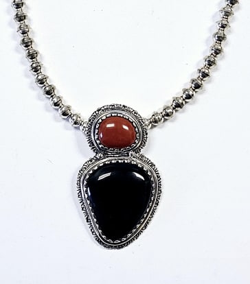 Carolyn Pollack .925 Onyx & Jasper Necklace Necklace weighs 32.8 Grams Measures 20": Necklace weighs 32.8 Grams Measures 20"