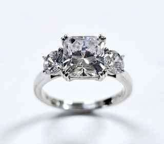 Sterling Silver Cushion Cut CZ Ring Ring weighs 4.7 Grams Size 9